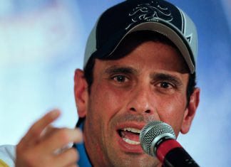 Capriles: soledad de las calles en sintonía con la soledad “de la cúpula corrupta”