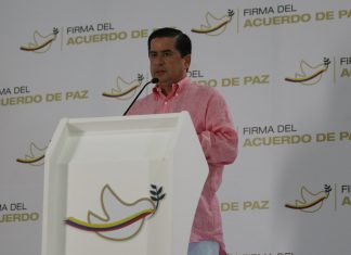 Ministro colombiano pide implementar el acuerdo paz para evitar más incidentes