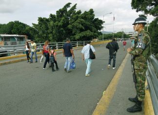 Venezuela y Colombia acuerdan reapertura de su frontera
