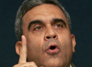 General Raúl Baduel se encuentra recluido en Ramo Verde, según su hija