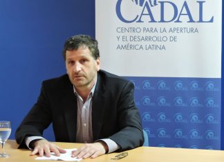 Héctor Schamis: «Hay una crisis de inmigrantes venezolanos en puerta»