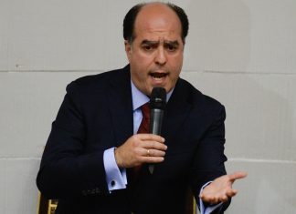 Julio Borges habla sobre pronunciamiento de la Fiscal General