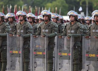 Maduro ordena a la FANB que salga a la calle en “defensa de la unión cívico-militar”