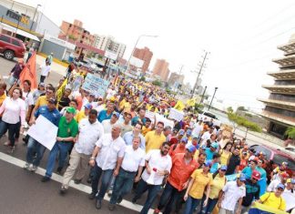 En distintas regiones de Venezuela también se movilizaron por la democracia y elecciones
