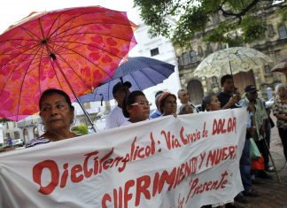 Víctimas del envenenamiento por dietilenglicol aplauden nueva condena pero piden más