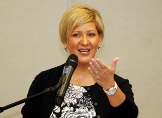 Primera Dama Lorena Castillo anuncia cierre de su cuenta en Twitter tras amenazas