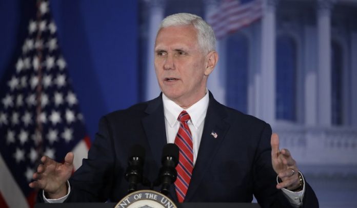 Pence_Republicans_02721.jpg-95b93_c0-396-5472-3586_s885x516