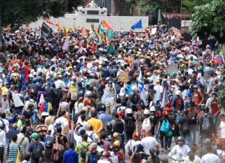 Movimiento Estudiantil exige a VTV cesar manipulación, informar verazmente y solidarizarse con los venezolanos