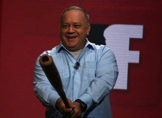 A ese Cabello no lo salva ni la keratina