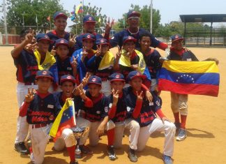Salvador Pérez ayudará económicamente a la selección pre infantil de béisbol de Venezuela