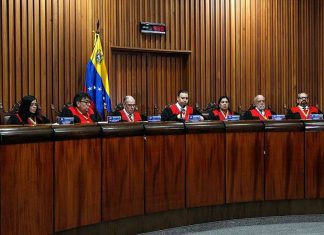 David Smolansky, alcalde de El Hatillo, es condenado a 15 meses de cárcel