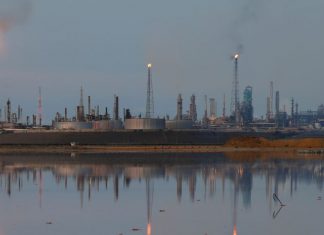 Asia importaría más crudo venezolano si se activan sanciones de EE.UU.
