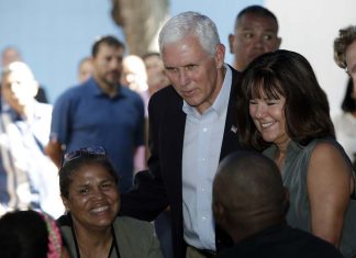 Mike Pence se reúne con venezolanos residentes en Colombia