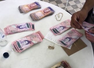 Aumenta el déficit de efectivo en Venezuela