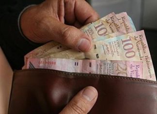 Venezolanos necesitarán 20 salarios integrales en diciembre para comer