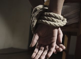 Ordenan detención provisional contra tres secuestradores de mujer venezolana