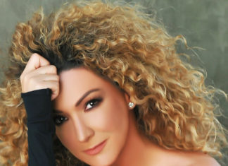 Erika Ender única compositora hispana en ser nominada al Grammy americano, asistirá este domingo al evento de premiación