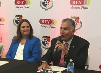 Grupo Rey firma convenio con Fepafut para el patrocinio del fútbol nacional