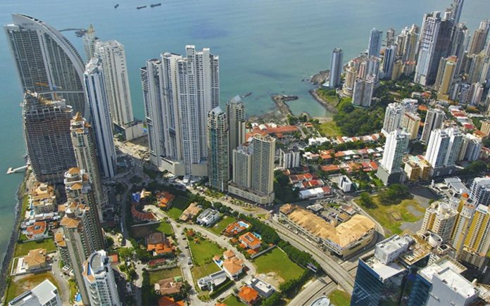 INVERTIR-EN-PANAMA-1
