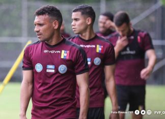La Vinotinto, La Sele: Dos realidades muy distintas