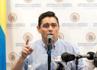 Desde la Embajada de Venezuela en EE.UU. se harán los trámites para que venezolanos tengan vacunas