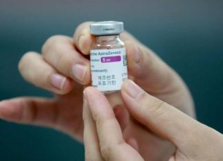 La EMA dice que la vacuna de AstraZeneca es segura y avala su uso