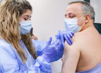 Venezuela lanza nueva fase de vacunación para mayores de 40 años