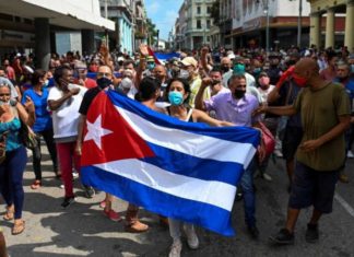 EE.UU. exige a Cuba que reabra internet y «respete la voz del pueblo»
