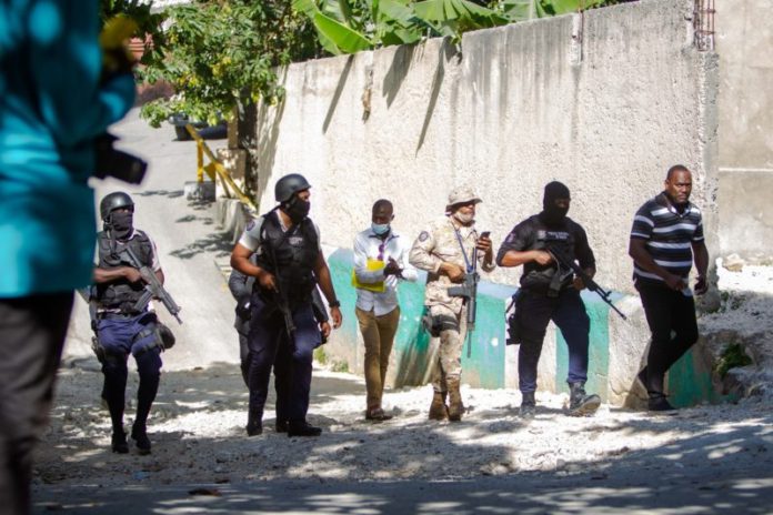El presidente de Haití recibió doce impactos de bala, según el informe forense