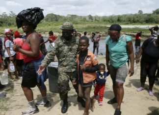 Panamá convoca una reunión regional para abordar la creciente ola migratoria