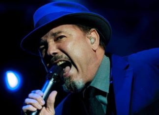 Rubén Blades pospone un concierto en Panamá por covid-19 del director de su orquesta