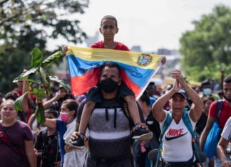 Más de la mitad de los migrantes venezolanos logran estatus legal en América Latina