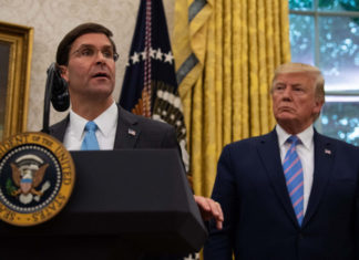 El exsecretario de Defensa de EE UU reveló que Trump planteó a Guaidó matar a Maduro