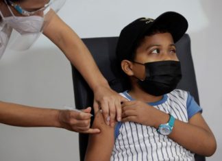 Panamá comprará 380.000 dosis de la vacuna pediátrica de Moderna contra la covid-19
