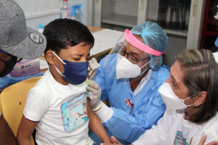 virus_covid-19-vacunaciopn_pediatrica_1