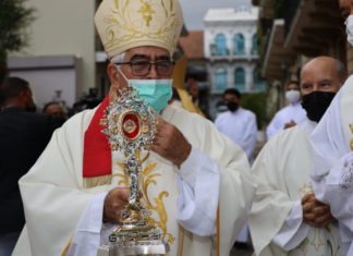 Arquidiócesis de Panamá recibe la reliquia del beato venezolano Dr. José Gregorio Hernández