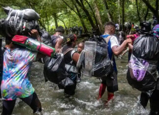 Venezolanos que ingresaron a Panamá por el Darién podrán salir de ese país por vía aérea