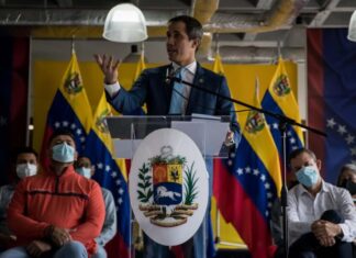 Juan Guaidó buscará mecanismos formales de comunicación con Gustavo Petro