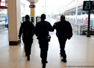 Al menos seis heridos en un ataque con arma blanca en una estación de trenes de París