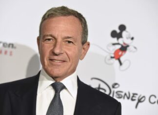 Por qué el jefe de Disney ordena a los empleados volver al trabajo presencial