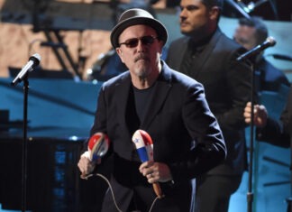 Rubén Blades se lleva Premio Grammy con Pasieros