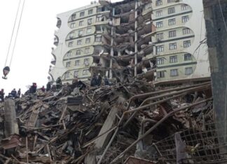 Más de 2400 muertos y ocho mil heridos, tras un fuerte terremoto en Turquía