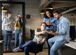 Estudio: Abrir las puertas al profesional extranjero es una gran opción para combatir la escasez de talento en Panamá