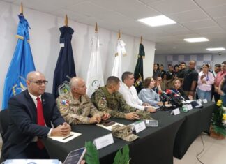 Panamá exigirá a turistas solvencia económica de mil dólares y reducirá de 90 a 15 días la estancia en el país (VIDEO)