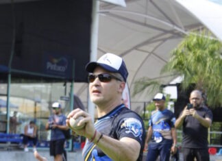 Omar Vizquel está en Panamá compartiendo con niños en clínicas de béisbol (FOTOS+VIDEO)