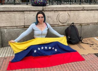 Venezolana en huelga de hambre exige apertura del Registro Electoral en España