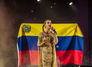 Olga Tañón rindió sentido homenaje a Venezuela en su último concierto