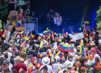 Venezolanos realizan «Mega Concentración» en Panamá para exigir la libertad de Venezuela (FOTOS+VIDEOS)