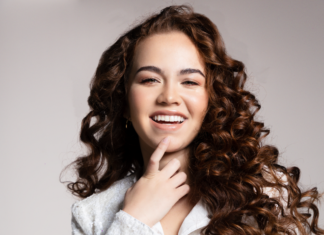 Artista venezolana Palola arrasa en los Global Music Awards con cuatro galardones